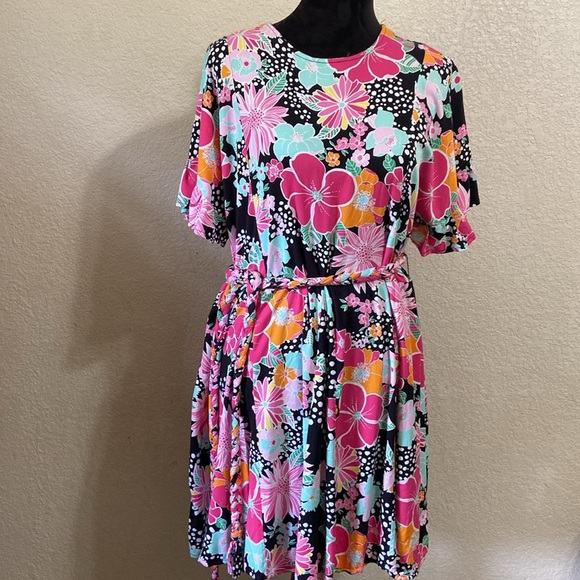 Crown & Ivy Pink and Blue Floral Dress - Picture 1 of 7